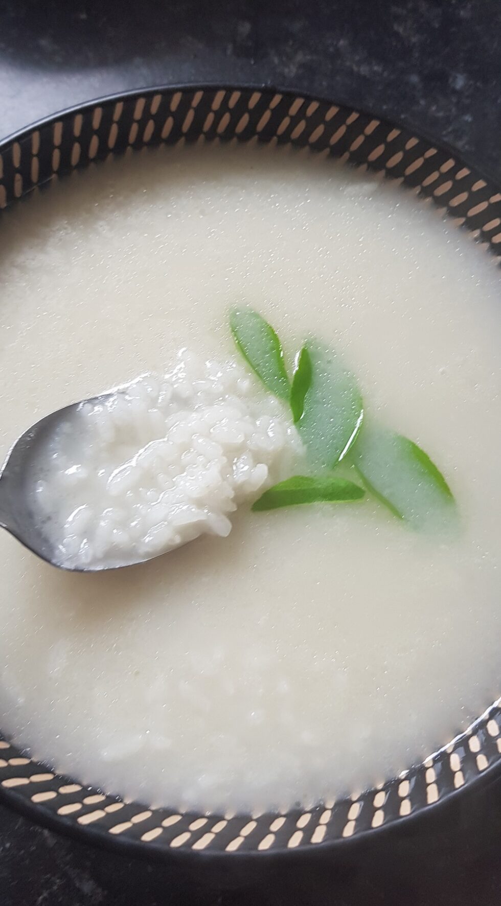 Sua alaisa – Samoa’s sweet, coconut cream rice soup | Manaui
